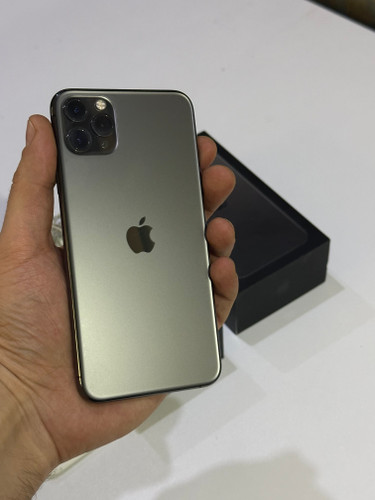 آیفون ۱۱ پرومکس کارکرده /256 گیگ / (فروشگاه ستینگ)