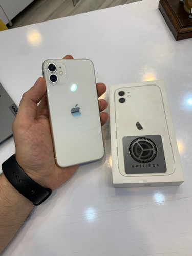 آیفون ۱۱ کارکرده /۱۲۸ گیگ حافظه/ رم ۶ / (فروشگاه ستینگ)