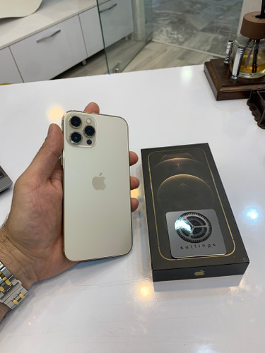 آیفون ۱۲ پرومکس / (فروشگاه ستینگ)