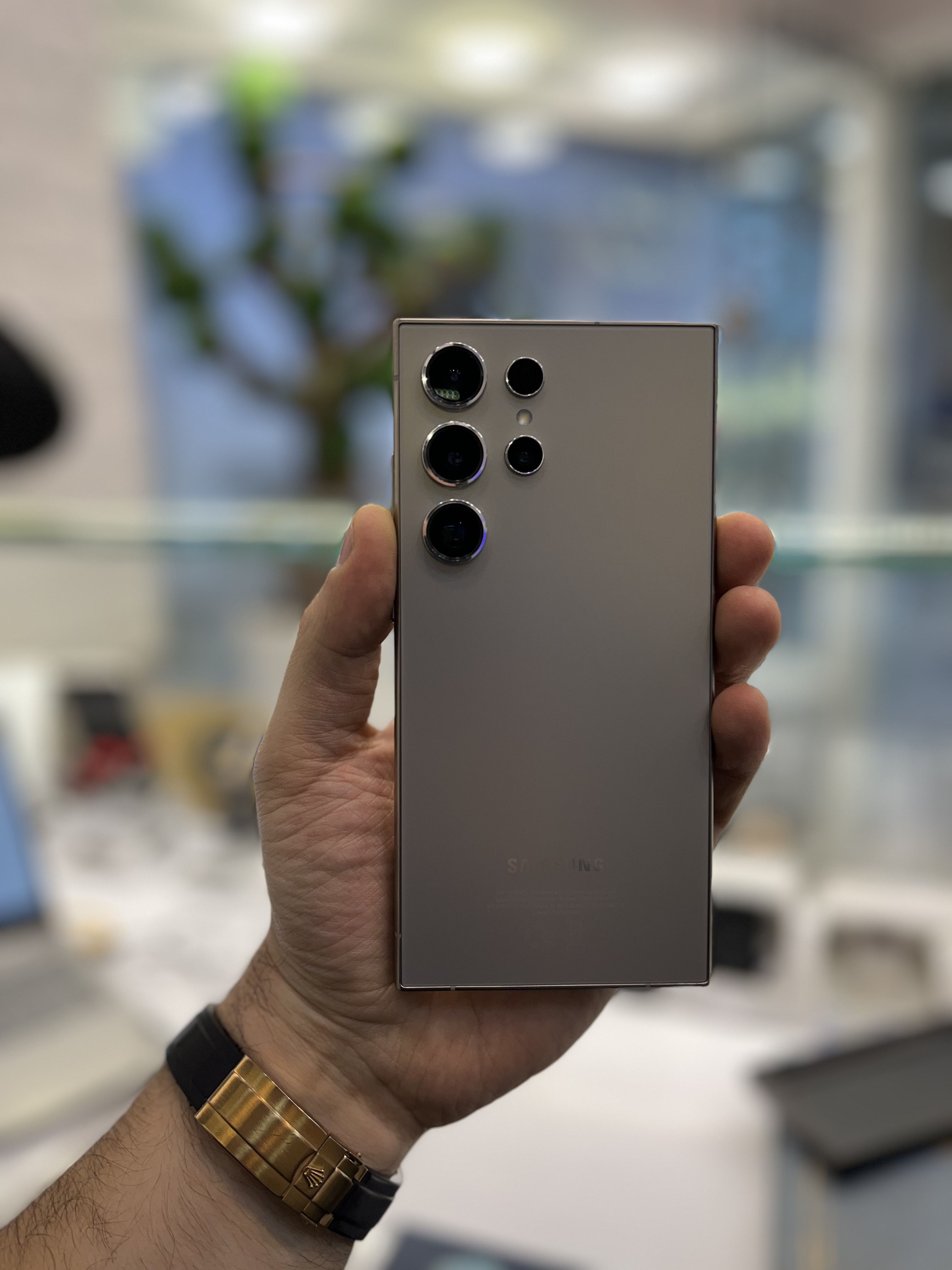 سامسونگ اس 24 اولترا / کارکرده / 256 گیگ / ویتنام ( موبایل ستینگ )